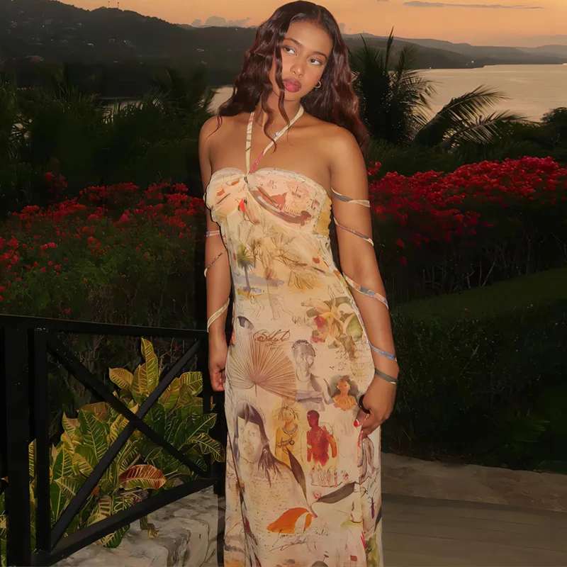 

Летнее женское платье-макси с графическим принтом, без рукавов