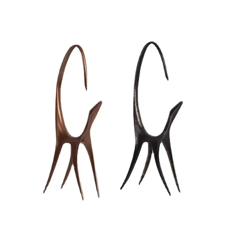 Скульптура abstraite dɺnimal de Женская ящерица