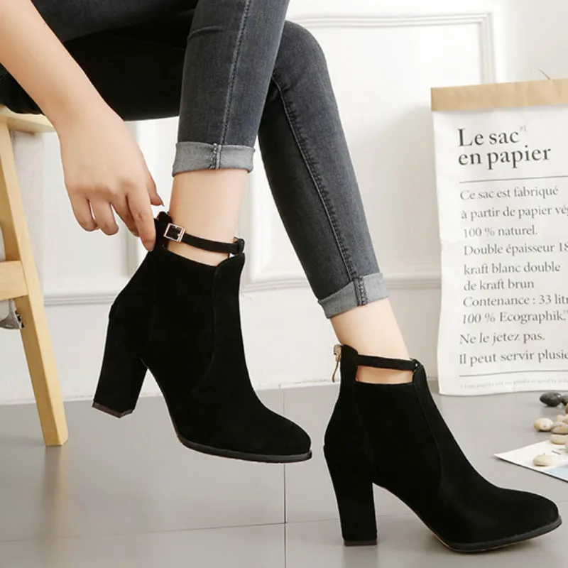 2023 Plus Size 42 43 Women Boots Flock Zipper Pointed Toe Autumn Winter Ankle Thick High Heels Ladies Shoes Womans Pumps Booties