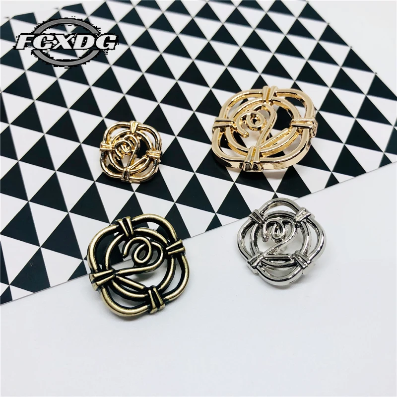 

10pcs/lot Hollow Metal Buttons for Clothing Vintage Golden Square Button Free Shipping Clothing Decoration Accessories Buttons