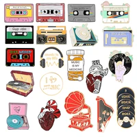 trend music enamel brooch cute gramophone cd headphone heart rock hip hop badge fashion punk jewelry nightclub lapel pin jewelry