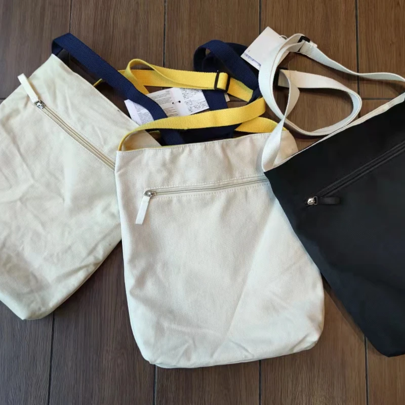 Two Different Colors Inside and Outside Shoulder Bag Street Crossbody Bag Shopping Student Study Bag High Capacity Canvas Bag