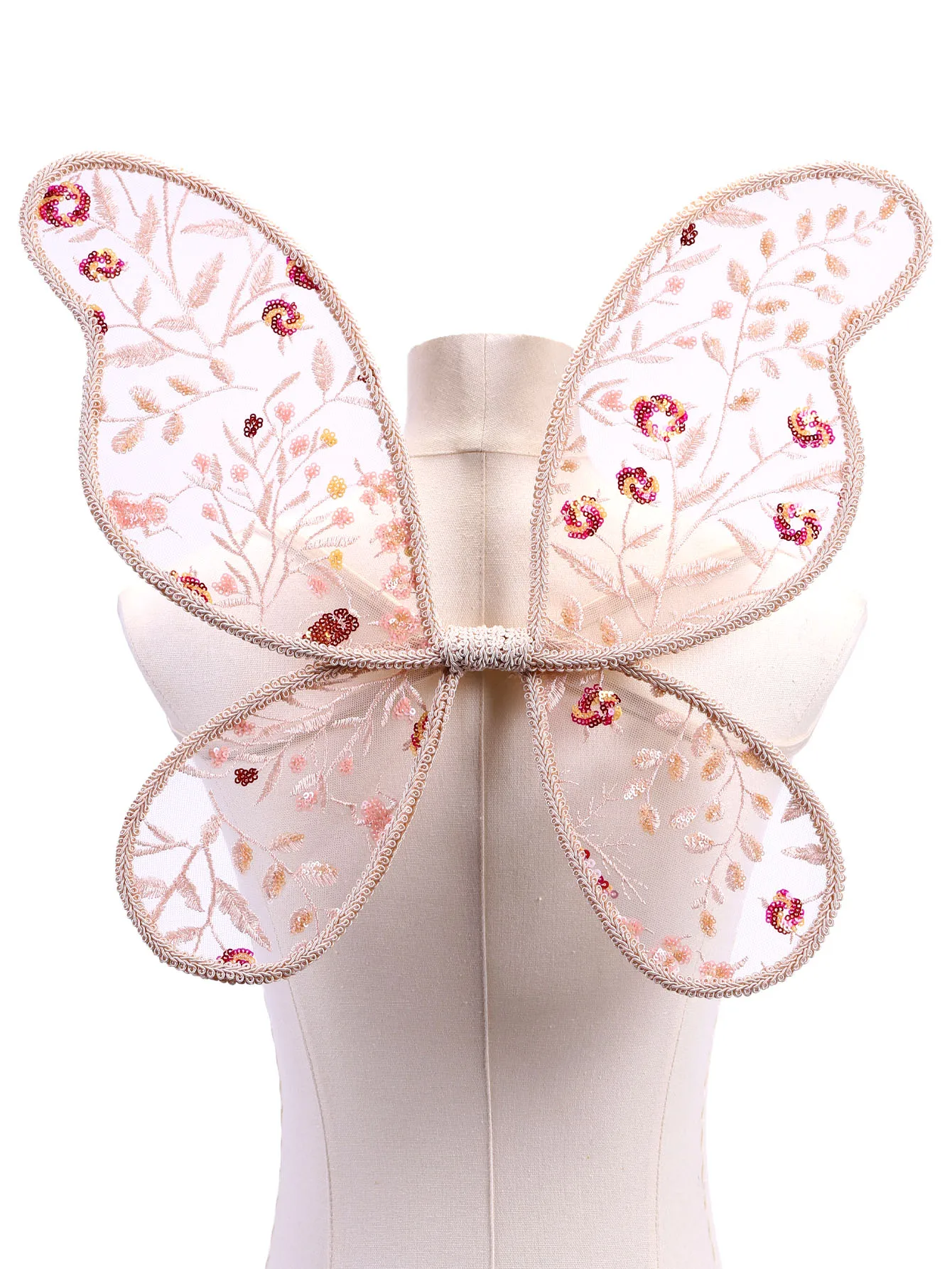 Снежные зубья сетка вышивка блестки лист девушка крылья бабочки праздничный