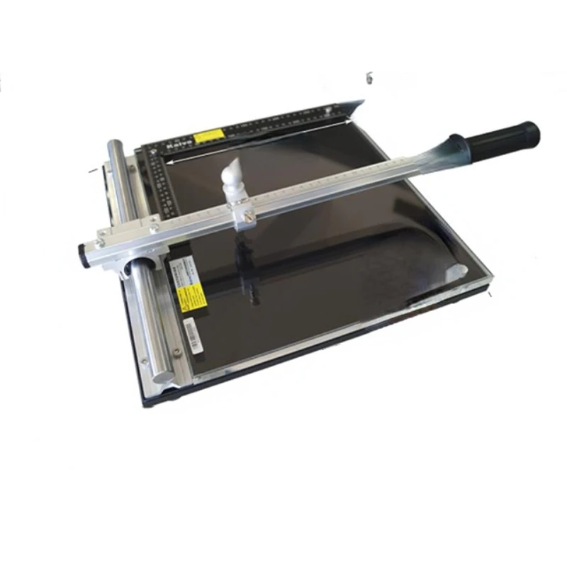 

Glass Cutter for Laboratory Use