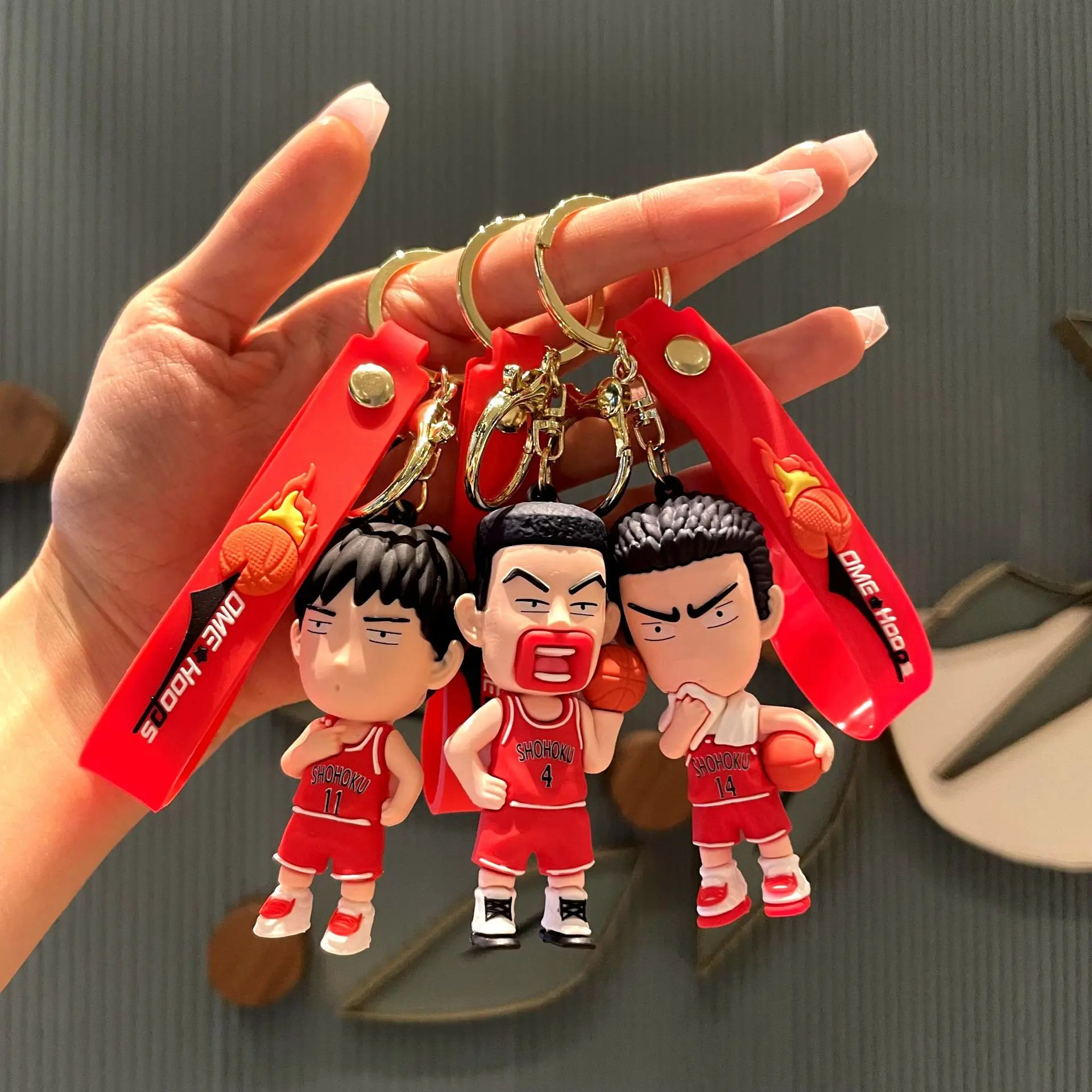 

Creative New Stylish Cartoon Slam DUNK Game Peripheral 6cm Doll Key Chain Pendant Car Key Ring Children's Gifts