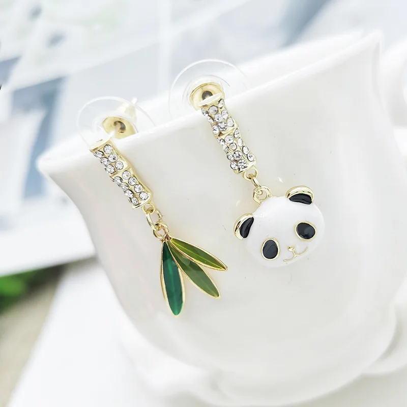 Асимметричные серьги с бамбуковыми листьями женственное украшение панда из
