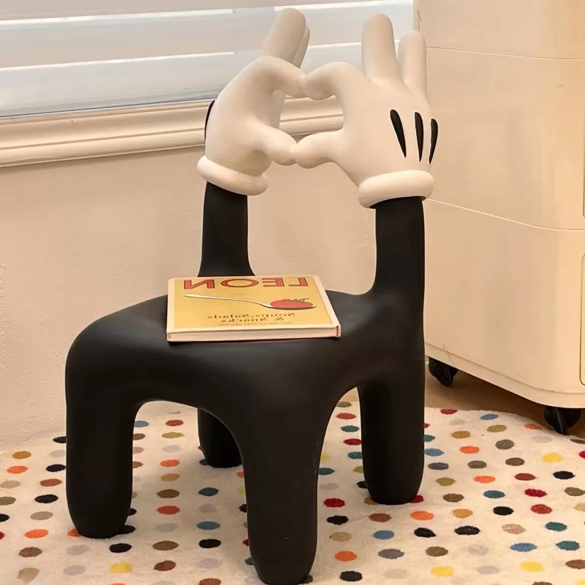 

Small red book stool, the same type of stool, creative, bixin, children's chair, small bench decoration