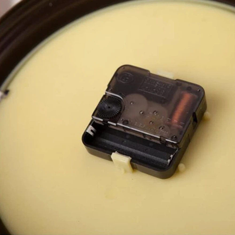 Винтажные двусторонние настенные часы из кованого железа с поездом в стиле Grand