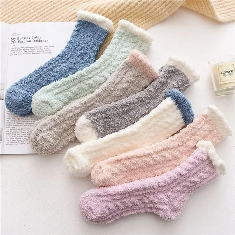 Fleece Women Socks Christmas Elk Bear Candy Gift Winter Thickening Cute Mid-tube Sock Ladies Home Bed Floor Slipper Sox