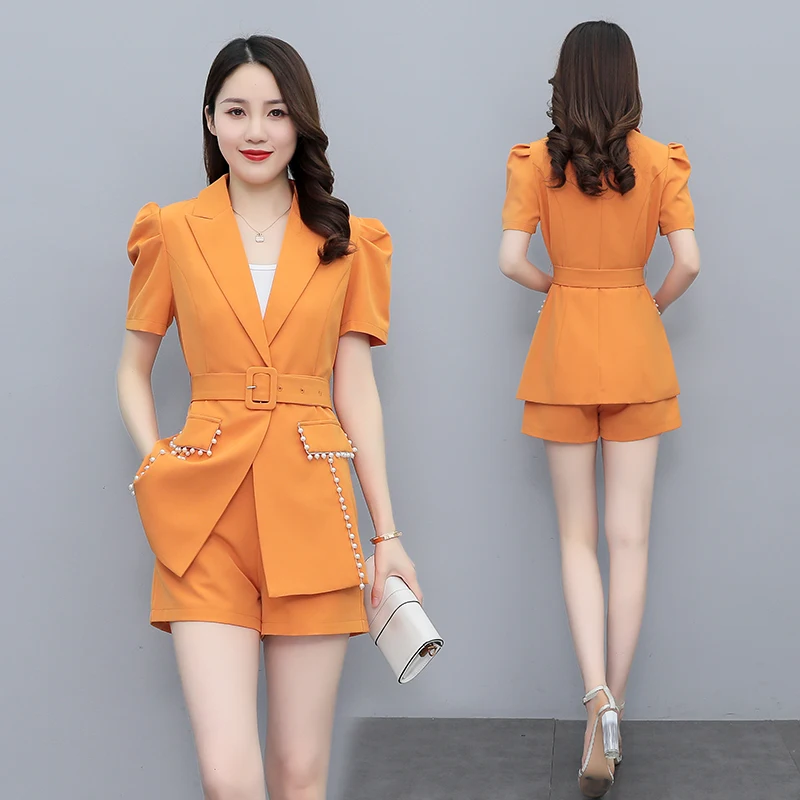 

Professional suit shorts suit female 2022 summer Korean fashion temperament nail bead suit coat net red two pieces