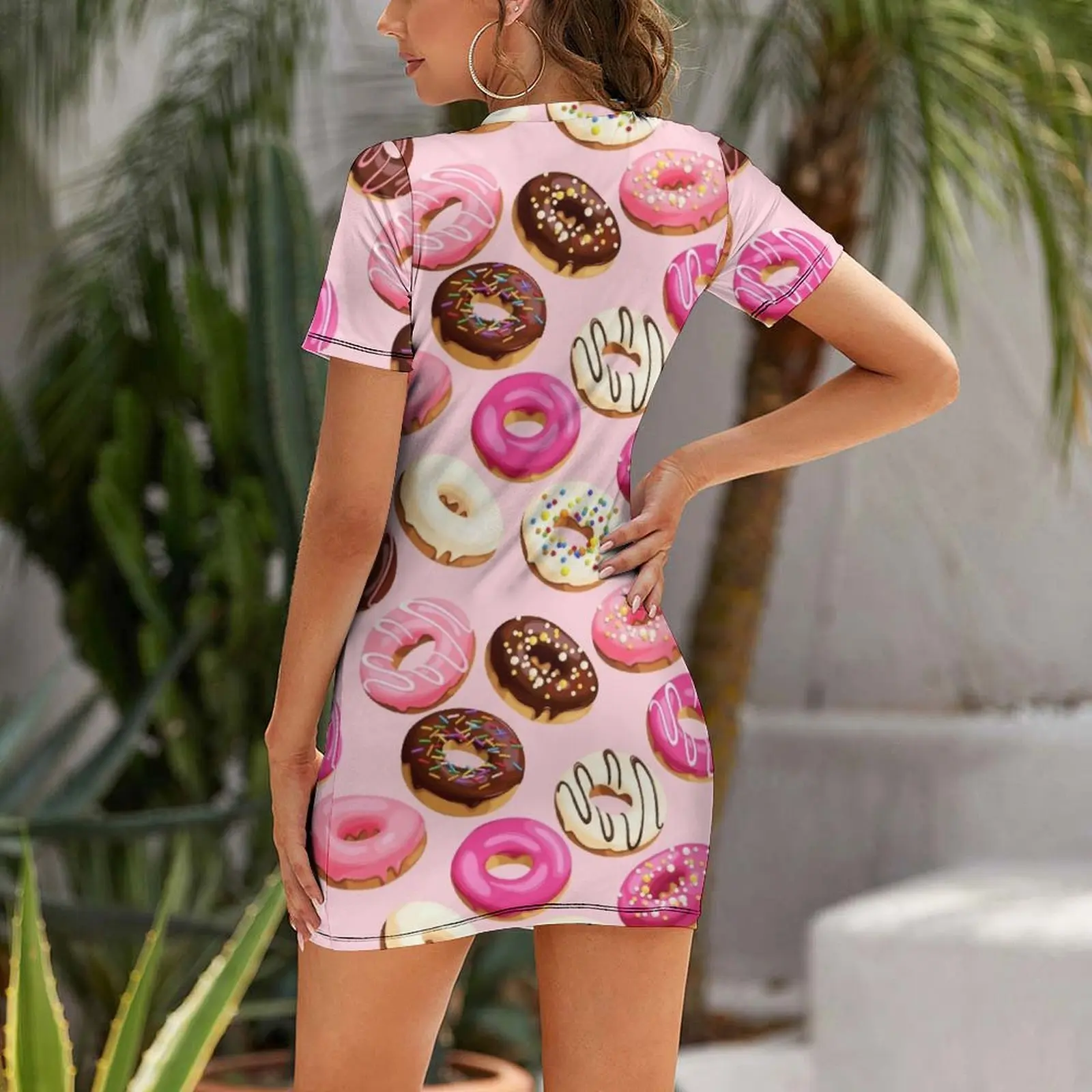 Розовое вкусное платье с короткими рукавами в стиле ретро элегантные и красивые