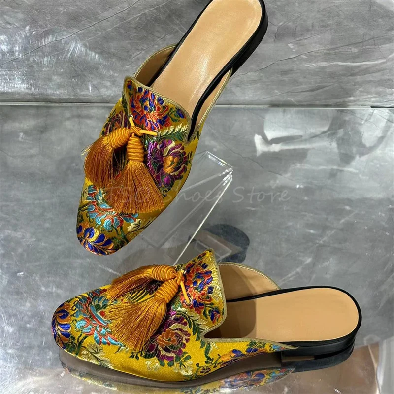 Черные атласные получешки с вышивкой для мужчин