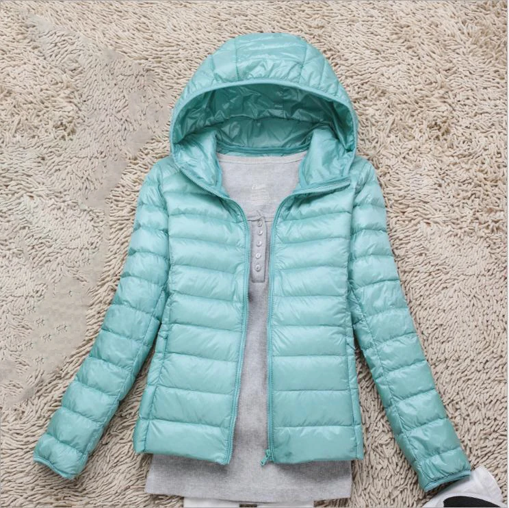 Fashion Autumn and Winter Women's Slim Lightweight Warm Down Jacket Female Windproof Camping Outerdoor Hooded Outerwear