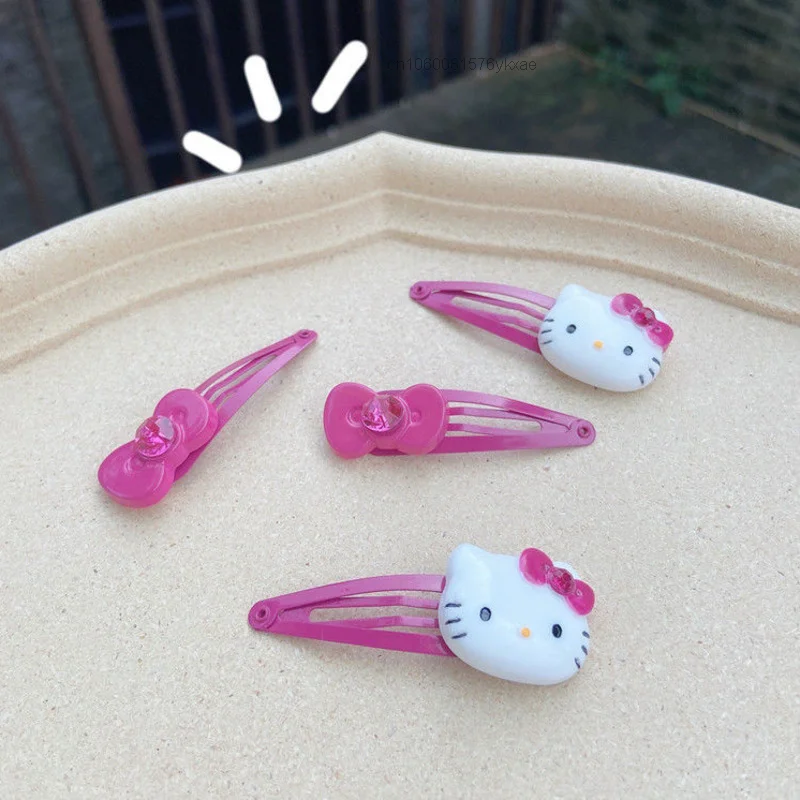 Заколки для волос с героями мультфильмов 4 шт./компл. |