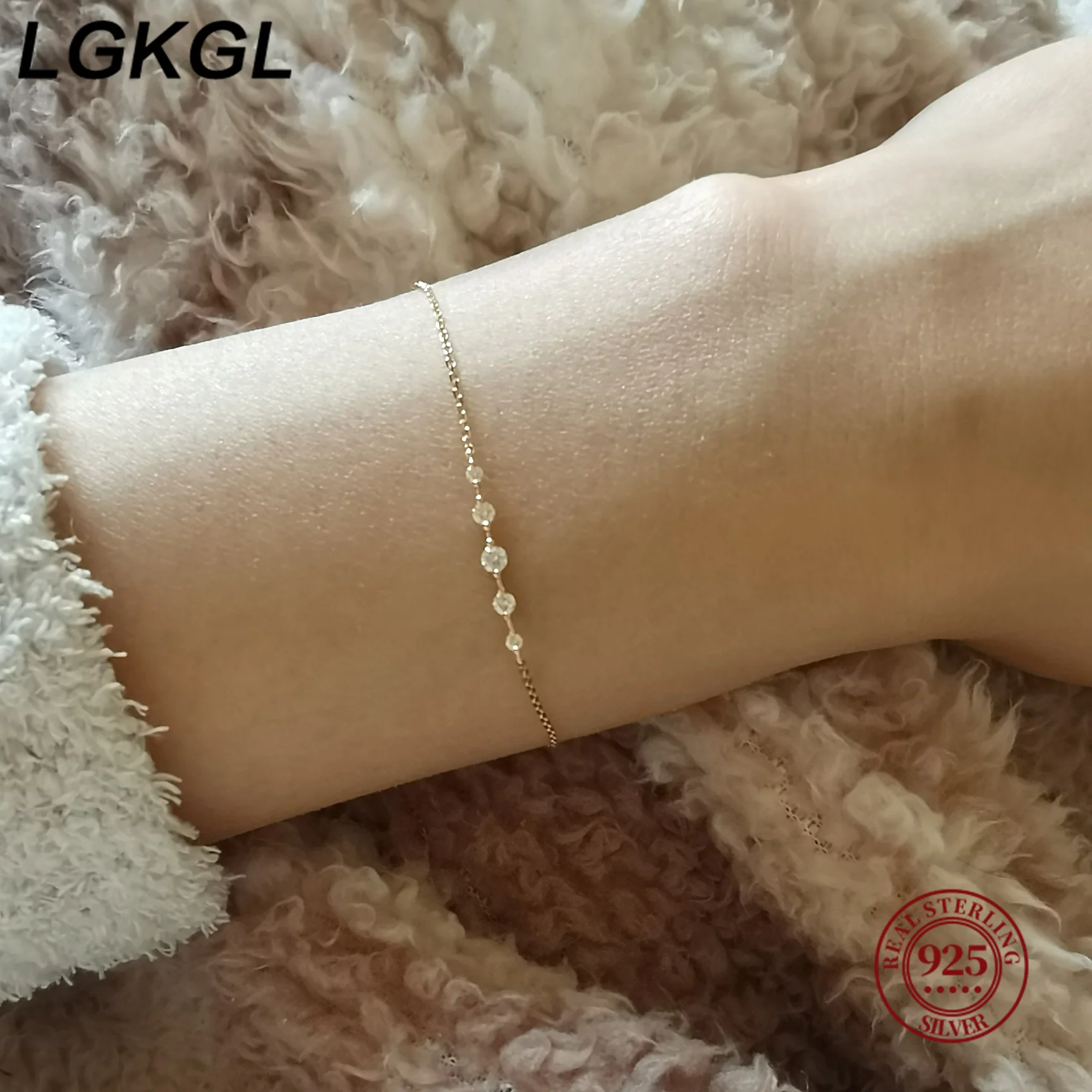 Женский блестящий браслет из серебра 925 пробы с цирконом