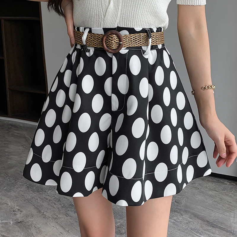 

Шорты женские в горошек с завышенной талией, модные уличные широкие с поясом, свободные короткие штаны в стиле Харадзюку, лето 2022