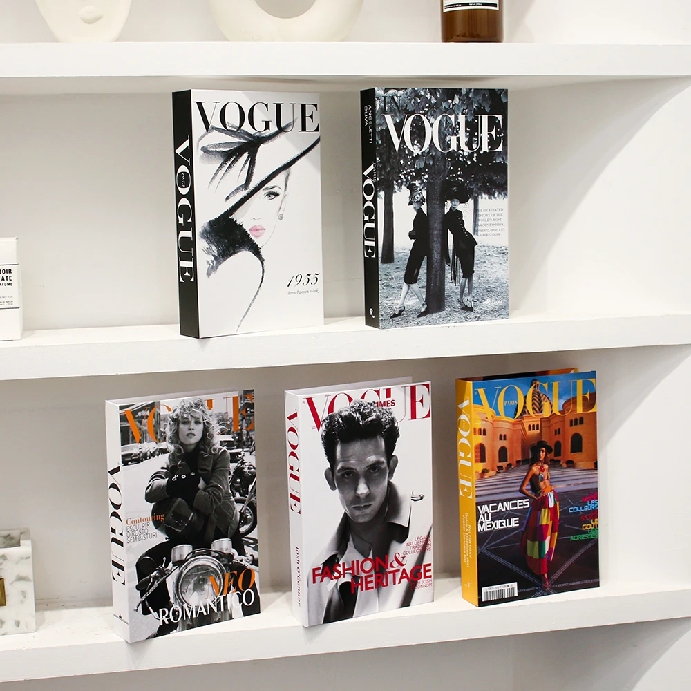 

Simulation Fake Books Decoration Fashional Luxury Home Decor Ornaments Study Soft Book Box Model Vintage For Cafe Club Hotel