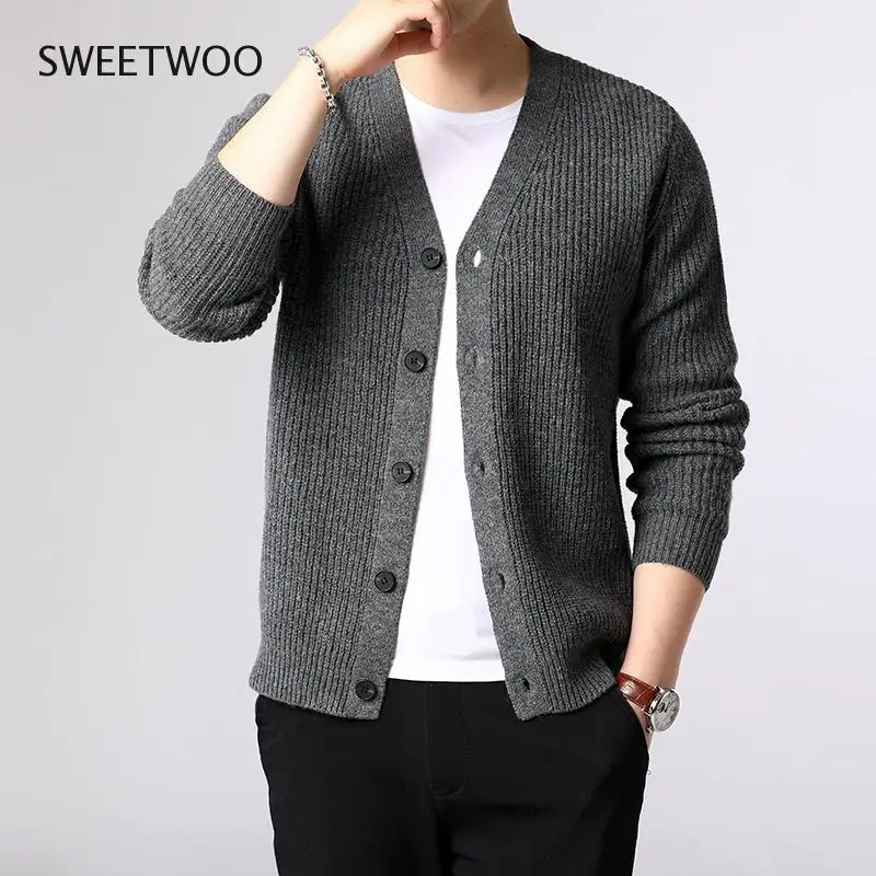 2021 New Fashion Brand Sweater Men Cardigan Thick Slim Fit Jumpers Knitwear Warm Winter Korean Style Casual Clothing Male Tide