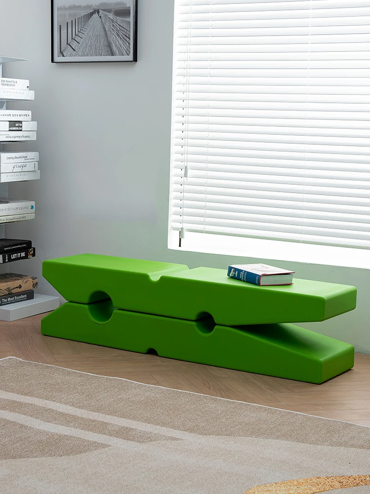 

Скандинавский пластиковый низкий табурет, домашнее творчество, милая Длинная Скамейка с зажимом, простая маленькая скамейка ins, красный табурет