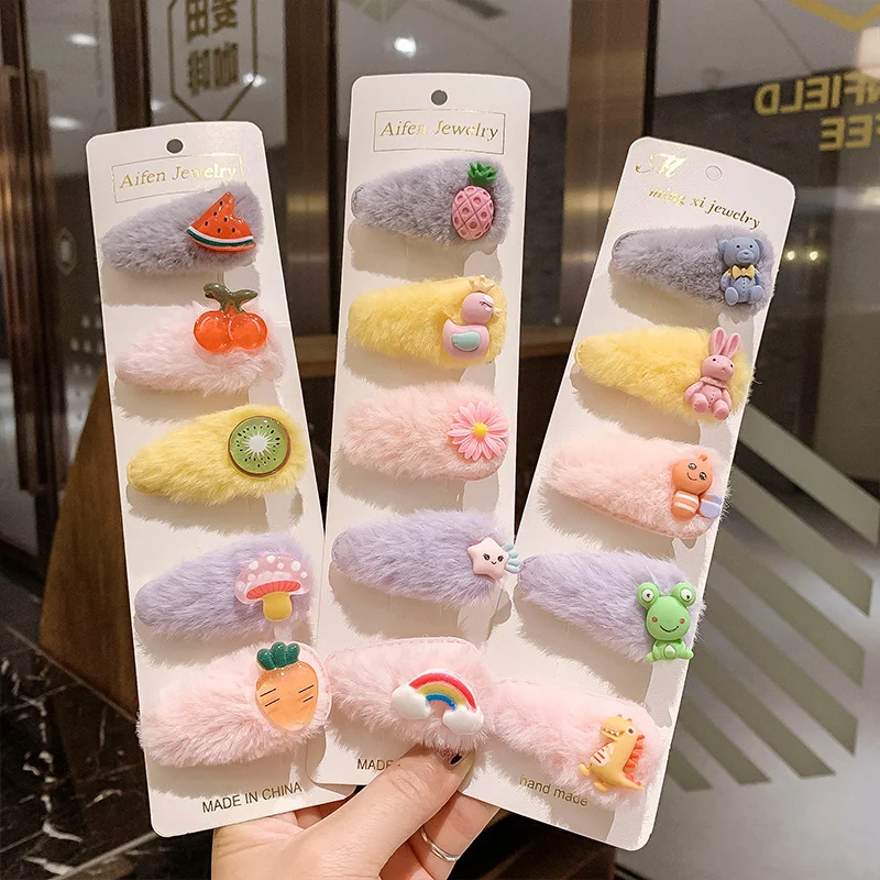 

5PCS/Set 2022 New Plush Cute Color Fruit Animal Frog Carrot Hair Clips For Girl Princess Baby Child Little Barrettes Hairpins