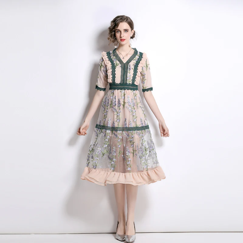 

High Quality New 2022 Floral Embroidery Runway Short Sleeve Elegant Summer Mesh Patchwork Lace Ruffles Maxi Dress Vestidos