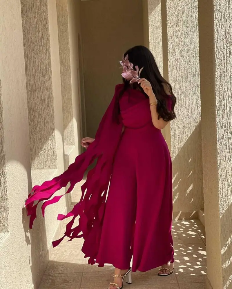 Women Elegant Luxury Evening Jumpsuit Sexy One-Shoulder Irregular Long Sleeve New Burgundy Cut-out Exquisite Prom Party Dresses