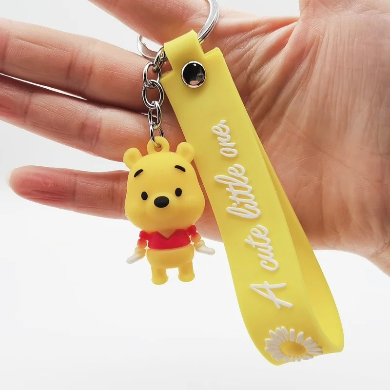 Подвеска в виде Микки и Минни из мультфильма |