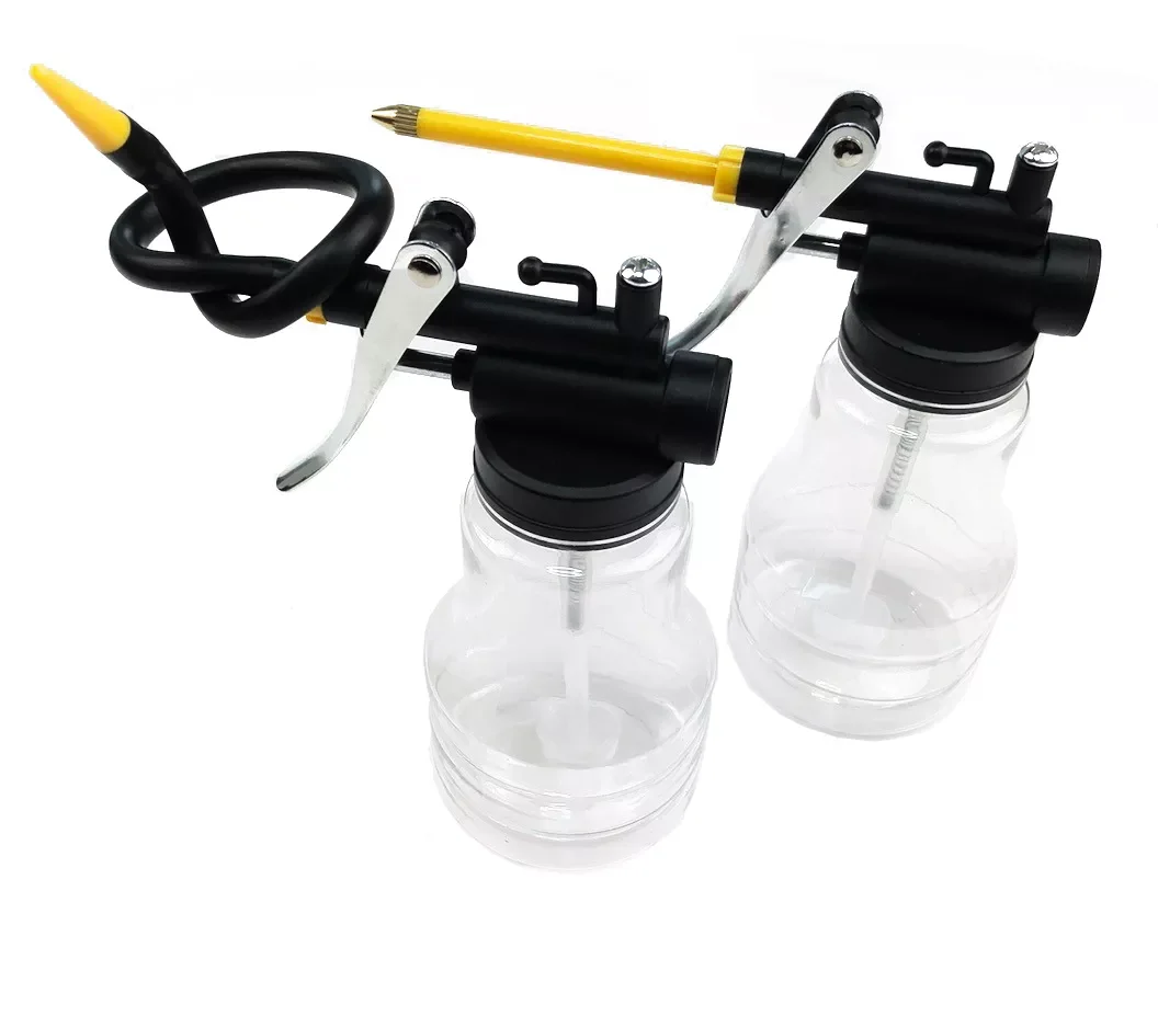 

Transparent Oil Can Oiler Lubrication Oil Plastic Machine High Pressure Oiler Grease Gun