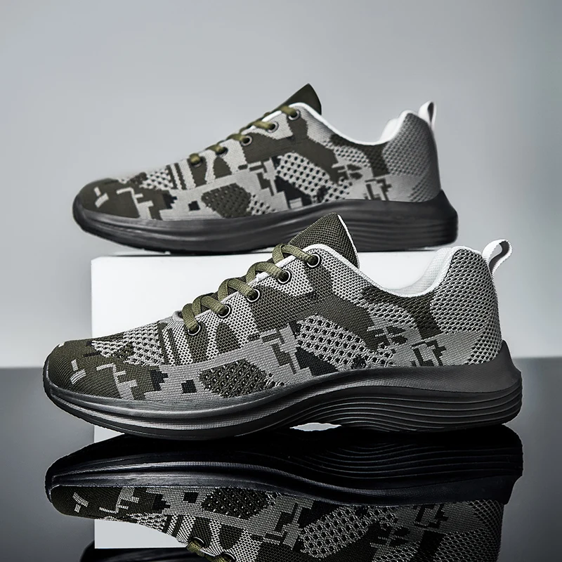 Quality Sneakers Men Breathable Camouflage Shoes Green Jogging Hiking Shoes Outdoor Lightweight Military Training Footwear Man