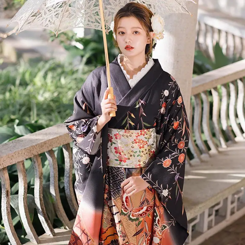 

2022 woman yukata dress pajamas oriental flower print kimono japanese style long loose peacock vintage daily geisha kimono robe