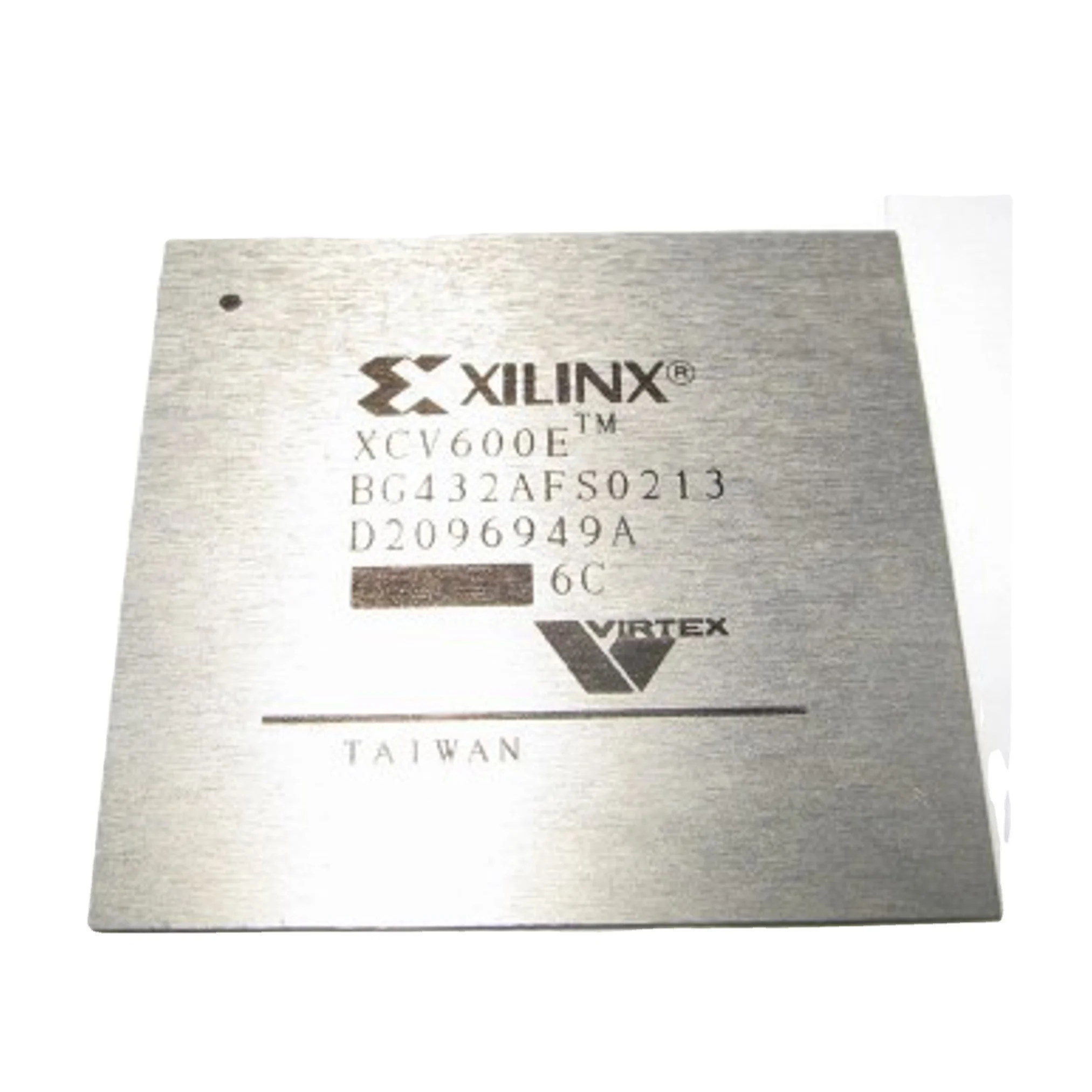 

XCV600E-8BG432C новые оригинальные электронные компоненты, интегральные схемы