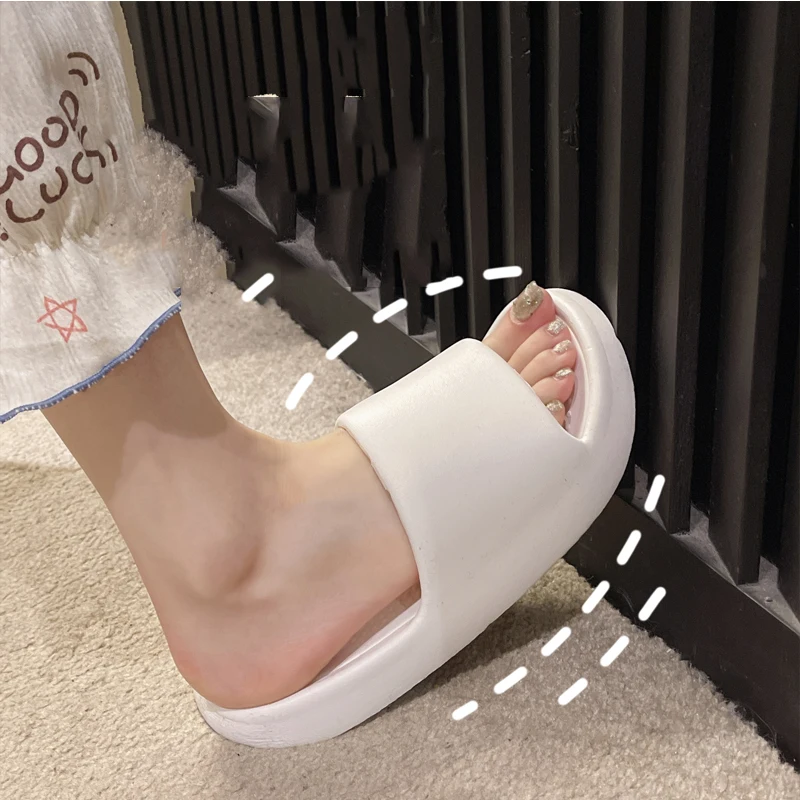 Сланцы женские мягкие из ЭВА комнатные Противоскользящие тапочки обувь для