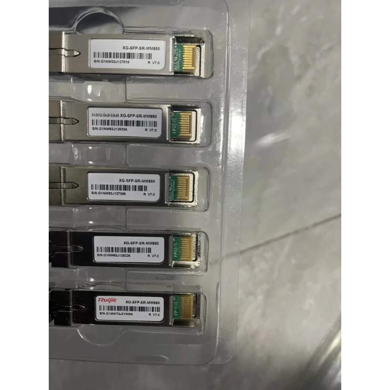 Фото Оптический трансивер Ruijie XG-SFP-SR-MM850 10GBASE-SR SFP+ 850 нм Duplex LC MMF 300 м DDM, новый №2