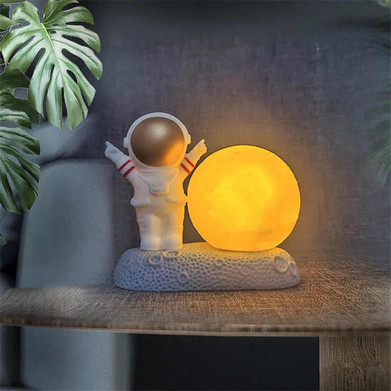 

Astronaut Spaceman Led Night Light Child Bedroom Room Lighting Decoration Nightlight Resin Lamp for Birthday Gifts for Kids