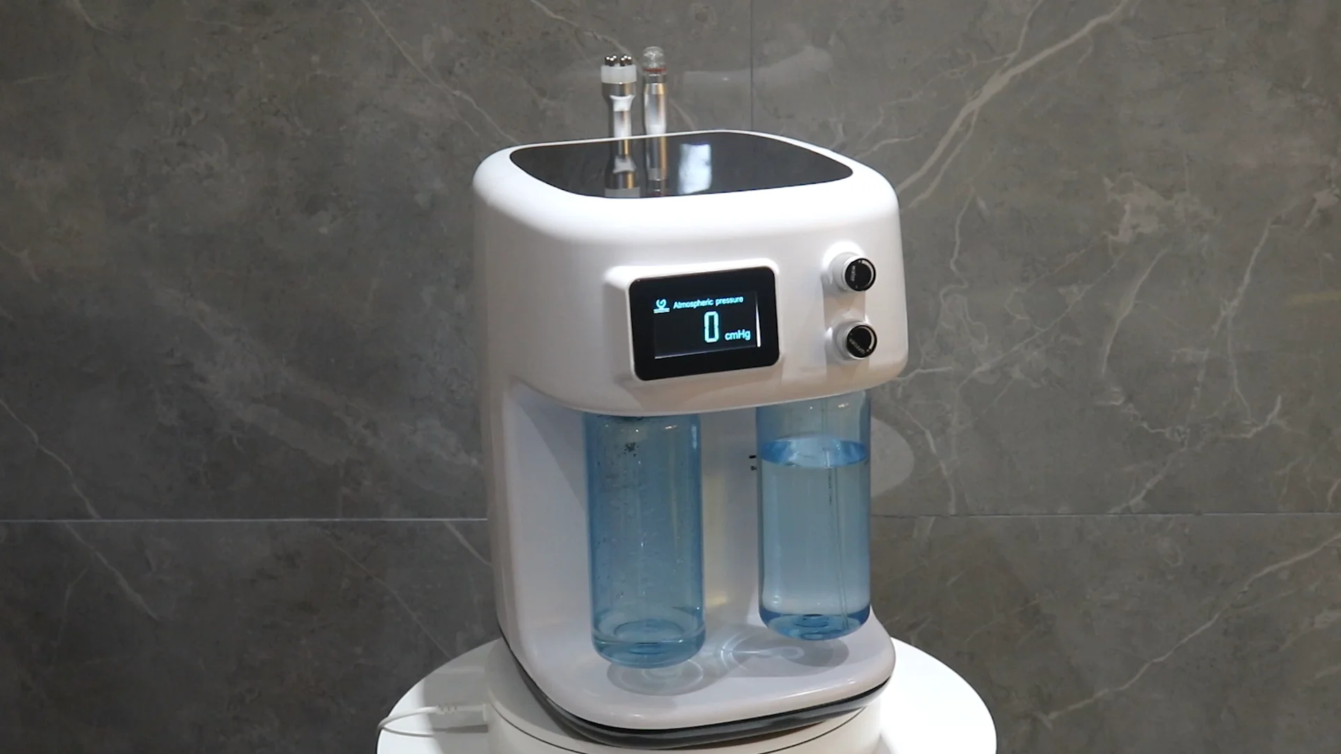

Hot Sale Hydrodermabrasion/Microdermabrasion Skin Whitening Machine / Diamond Dermabrasion Machine For Spa Use