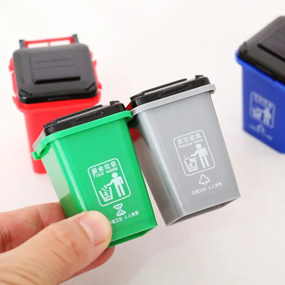 

4Pcs Funny Dollhouse Mini Curbside Trash Cans Mini Trash Cans Plastic Gift