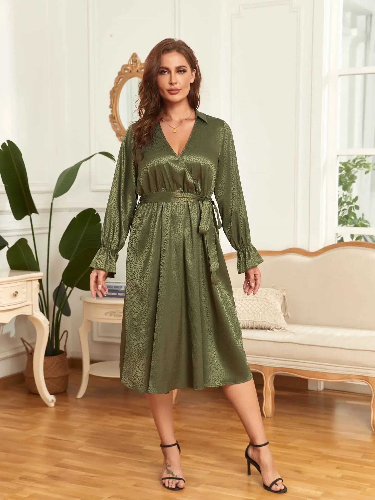 

Осеннее платье, женское платье с длинным рукавом, болотное зеленое сексуальное свободное платье средней длины с V-образным вырезом, элегант...