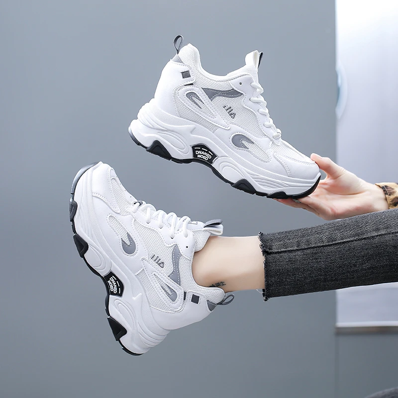 2023 New Girls' Summer Fashion Casual Shoe Platform Shoe Breathable Mesh Zapatillas Mujer Student Outdoor Sports Shoe Patch