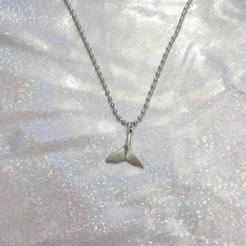 

Cute Silver Color Dolphin Fish Tail Necklace For Fashion Women Girls Jewelry Accessories Gift
