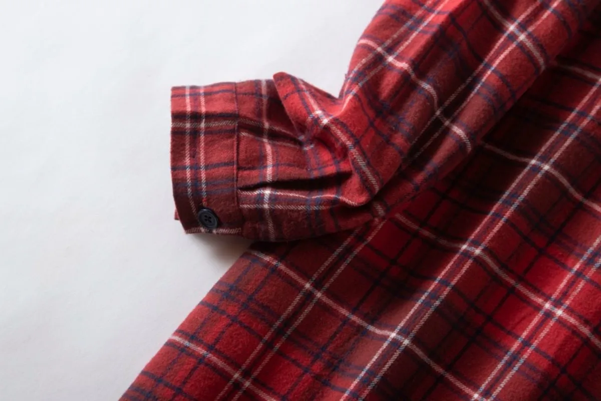 Autumn Women's Plaid Retro Nightwear Polyester Comfortable Slim Fitting Lapel Outwardly Wearable Pajamas Length To The Shank