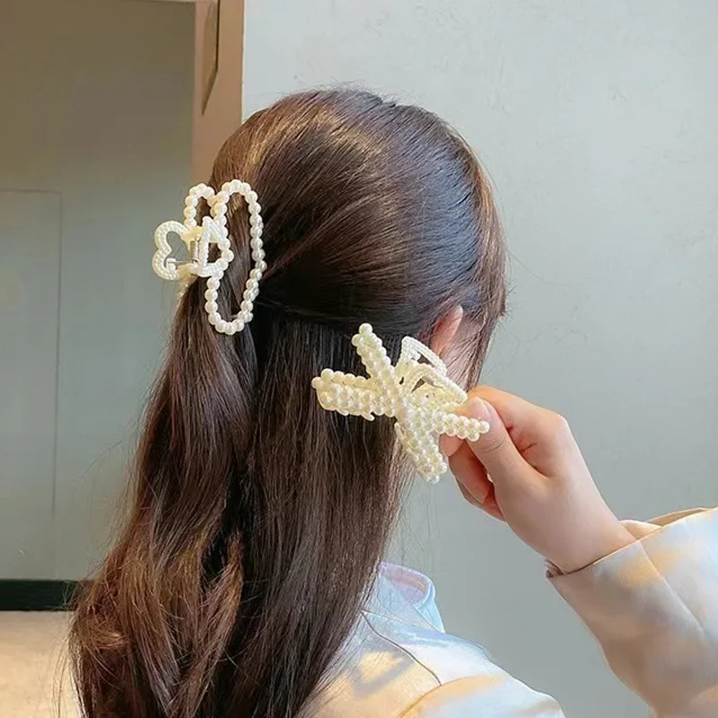 

Korean Imitation Pearl Hairpins Geometric Hair Claws Bath Large Catch Clip Shark Clip Back Head Women Hair Accessories
