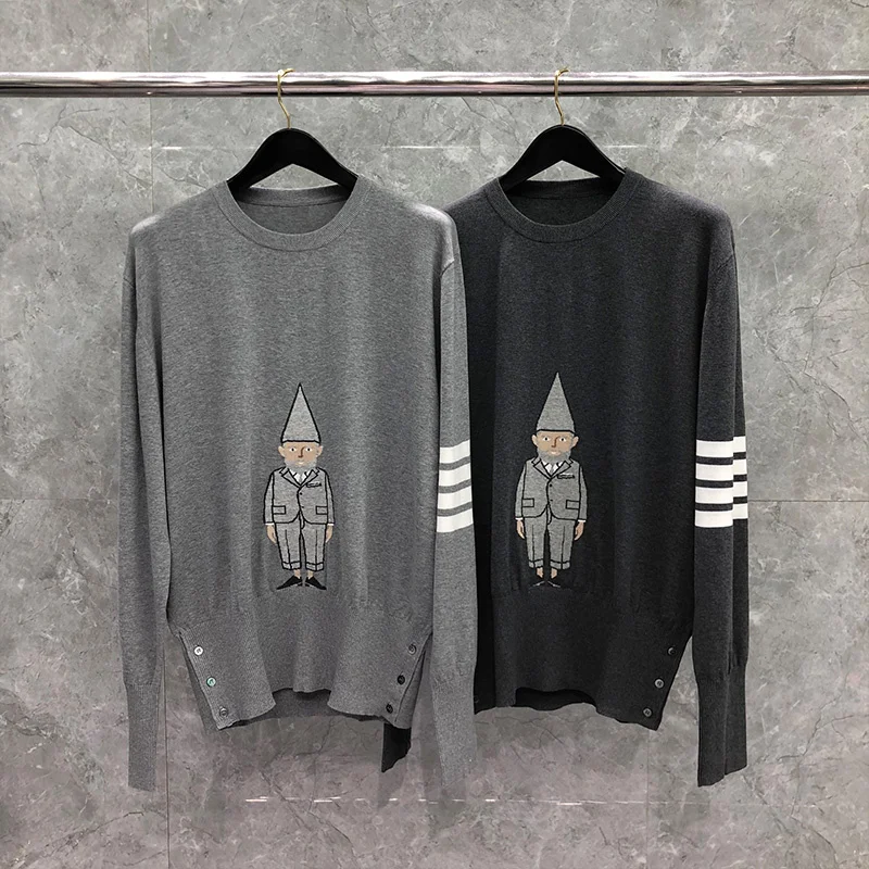 

THOM Autunm Winter Male Fine Cotton Old Man Intarsia Relaxed Fit 4-Bar Crew Neck Pullover Coats TB Sweaters