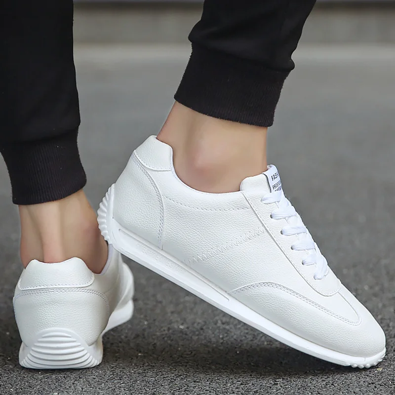 

Youth White Vulcanized Sneakers Male Plus Size 44 Sports Shoes Fashion Men's Flat Sneakers Boys Students Casual Shoes Spring New