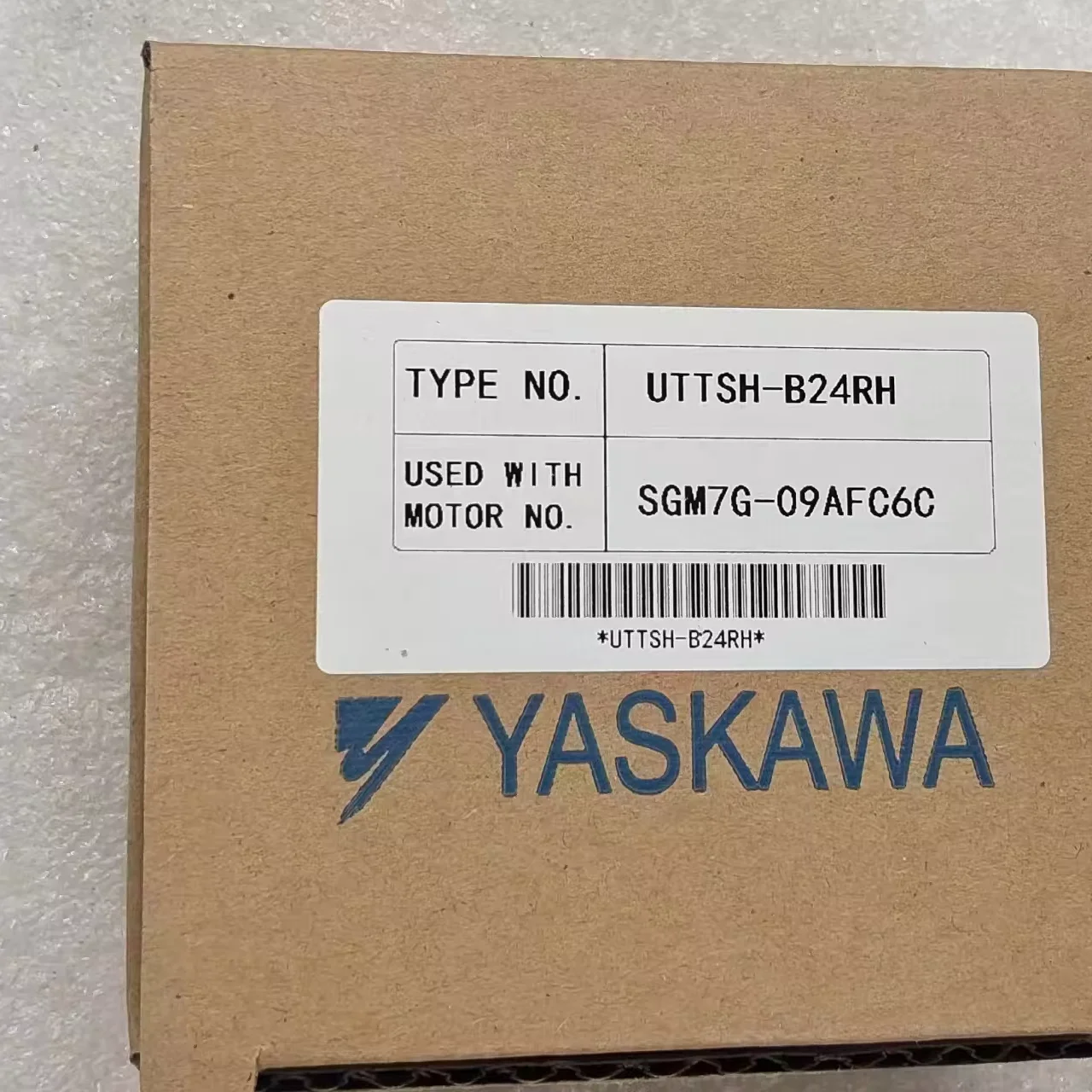 UTTSH-B24RH YASKAWA роторный кодировщик рабочая деталь