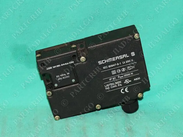 

Разблокировочный выключатель для детской безопасности