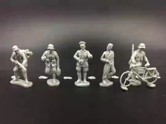 

miniature 1/72 model ww2 germman soldiers 5pcs/set