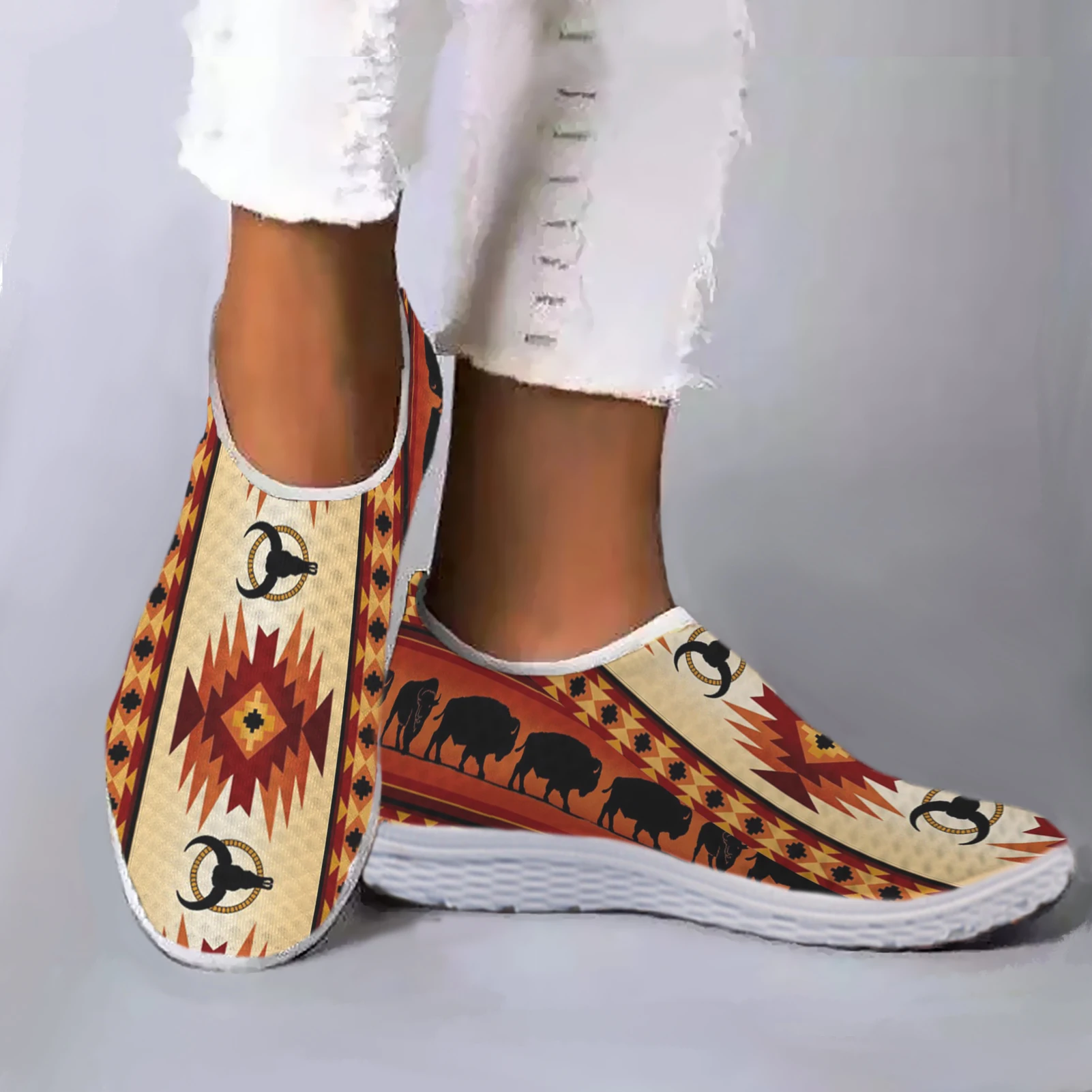 

INSTANTARTS Trendy African Tribal Stripe Print Lightweight Breathable Flats Soft Comfortable Home Shoes Walking Shoes Zapatos