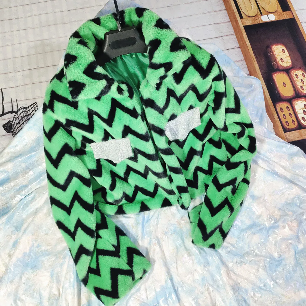 Faux Fur coat  jacket warm women  faux fur female winter coat women Zipper wide waisted autumn winter regular Casual coat women