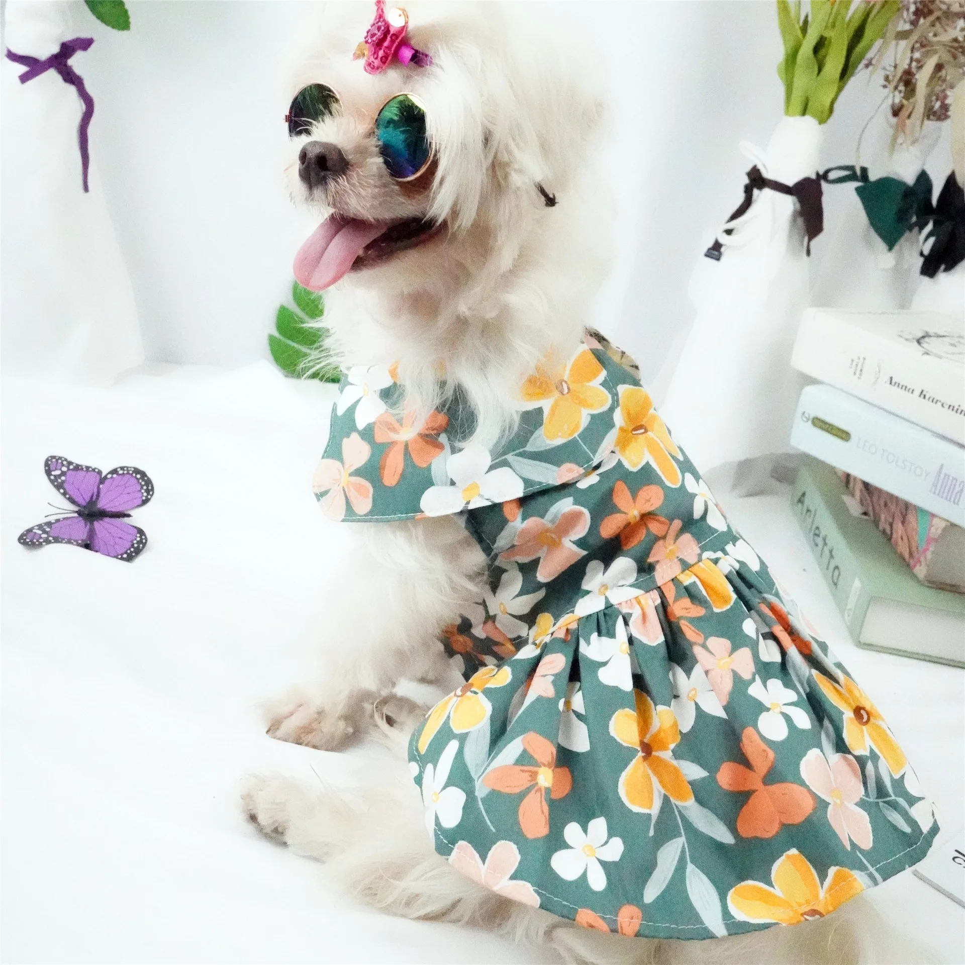

New Pet Dress Pet Clothes Dog Clothes Dog Dress Doll Collar Cute Fashion Flower Skirt