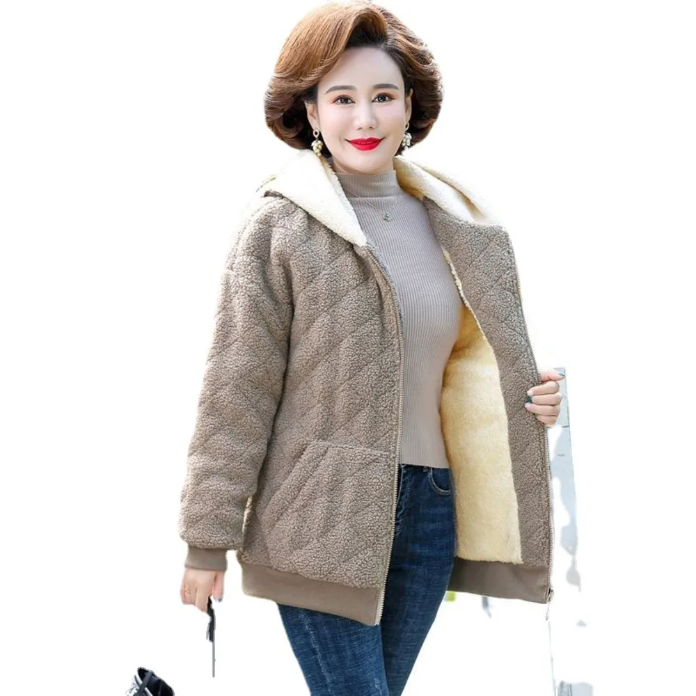 Winter mother's outfit thickened cashmere like jacket women's cotton padded jacket new fashion middle-aged and elderly women's